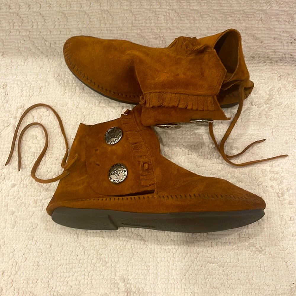 Classic Vintage Minnetonka Moccasin bootie